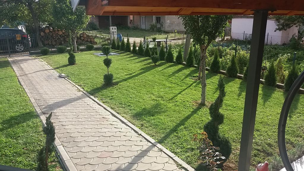 Apartments "Predah Kod Baraca" Nis Exterior foto
