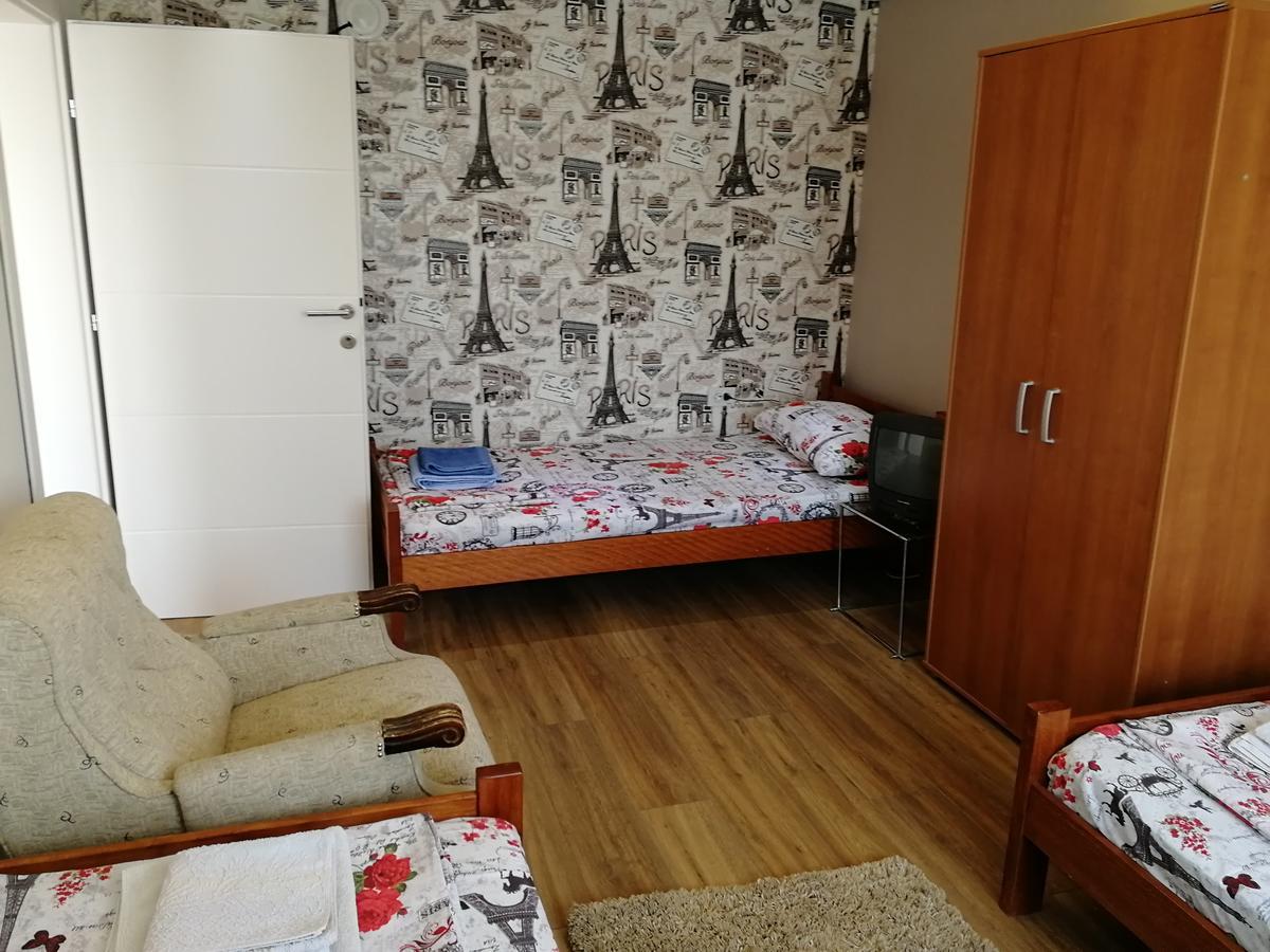 Apartments "Predah Kod Baraca" Nis Exterior foto