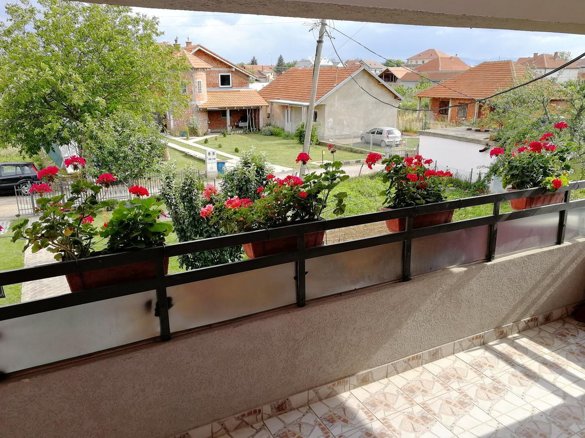 Apartments "Predah Kod Baraca" Nis Exterior foto
